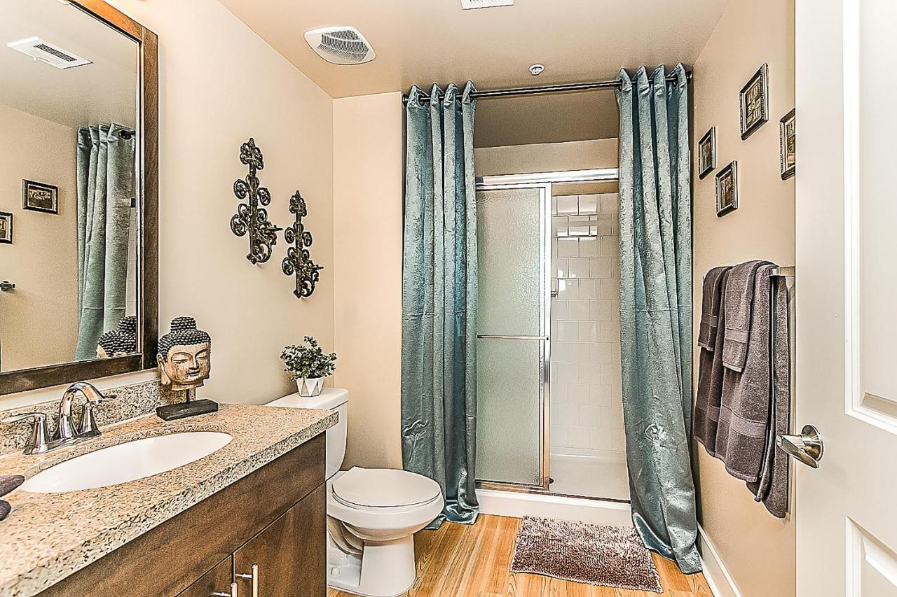 Villa Shopping & Dining 1 Mile - 24 Hour Pool With Parking - 4036 à Phoenix Extérieur photo