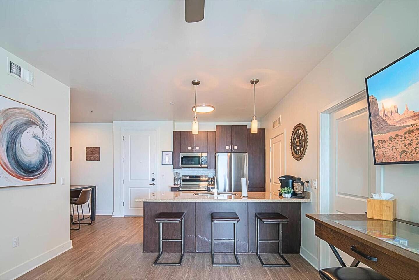 Villa Shopping & Dining 1 Mile - 24 Hour Pool With Parking - 4036 à Phoenix Extérieur photo