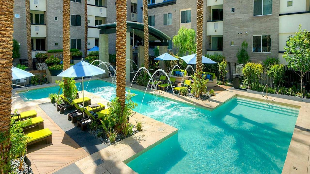 Villa Shopping & Dining 1 Mile - 24 Hour Pool With Parking - 4036 à Phoenix Extérieur photo