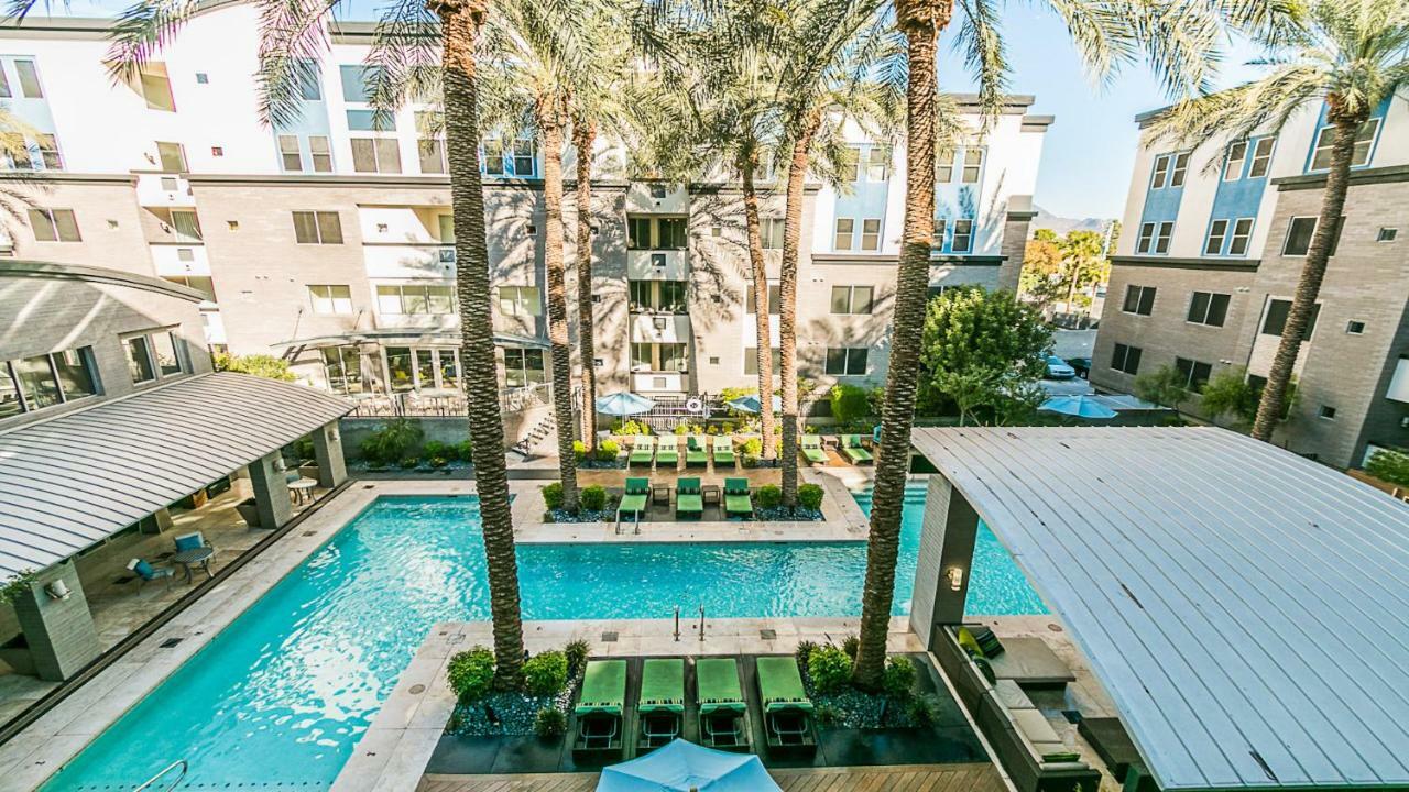 Villa Shopping & Dining 1 Mile - 24 Hour Pool With Parking - 4036 à Phoenix Extérieur photo